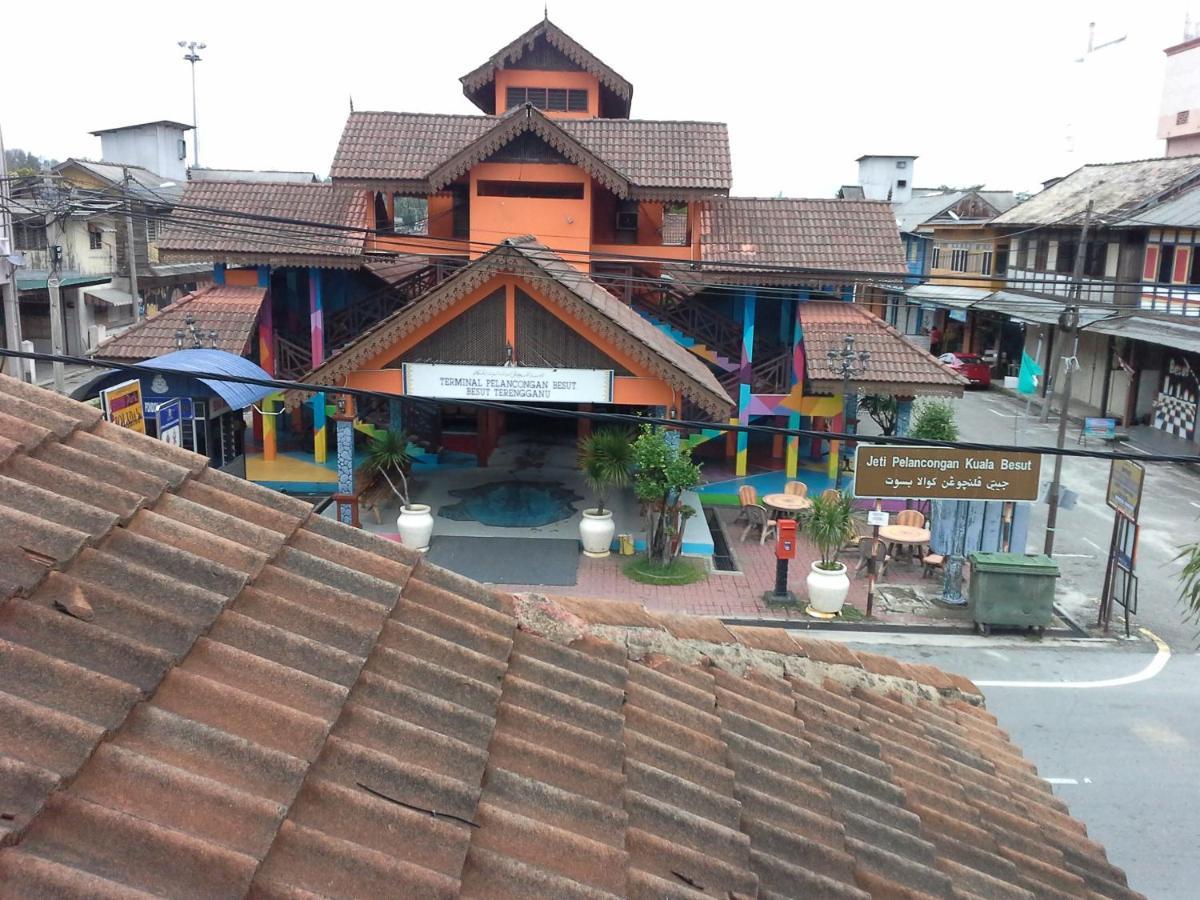 Kuala Besut Jetty Budget Hotel Ain - In Front Of Kuala Besut Jetty Extérieur photo