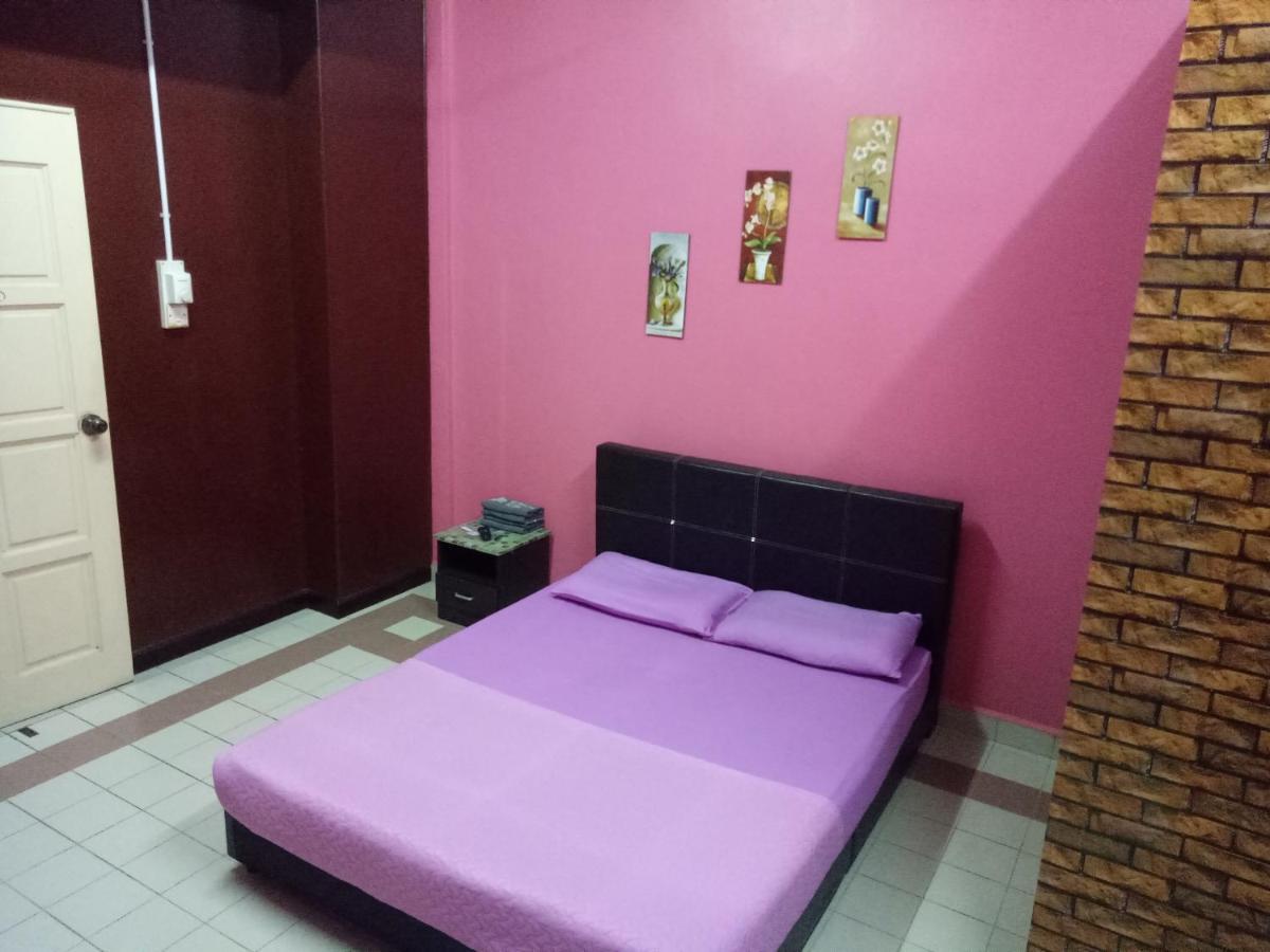 Kuala Besut Jetty Budget Hotel Ain - In Front Of Kuala Besut Jetty Extérieur photo