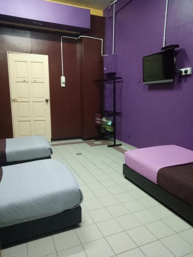 Kuala Besut Jetty Budget Hotel Ain - In Front Of Kuala Besut Jetty Extérieur photo