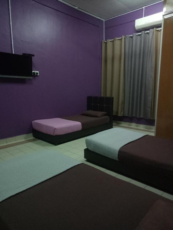 Kuala Besut Jetty Budget Hotel Ain - In Front Of Kuala Besut Jetty Extérieur photo