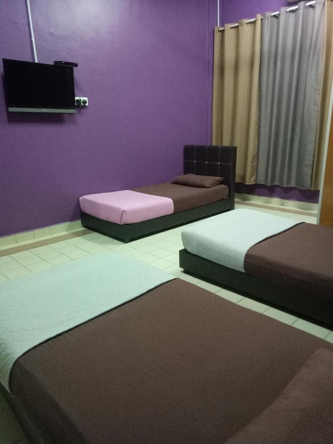 Kuala Besut Jetty Budget Hotel Ain - In Front Of Kuala Besut Jetty Extérieur photo